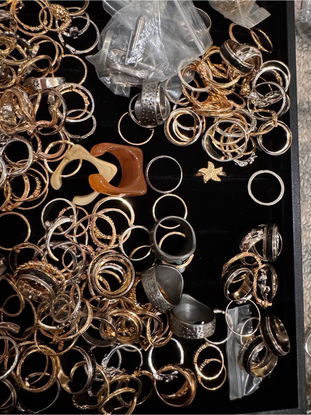 500 Fashion Rings 💍 Mystery Lot | **Dainty Rings - Sizes Mostly 5-8** - Picture 4 of 9
